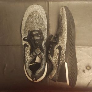 Nike Epic React... Brand new!